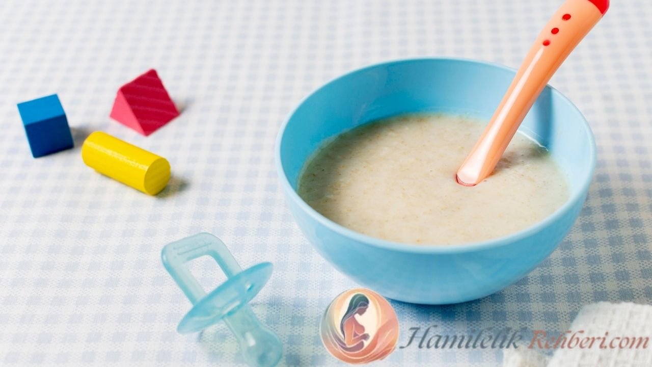 Bebekler için şekersiz sütlaç